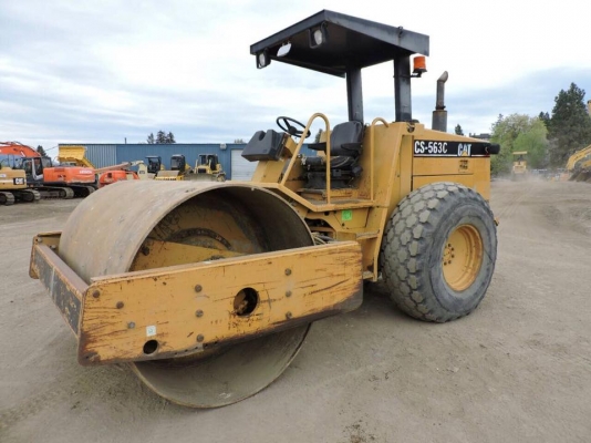 ขาย รถบด 10 ตัน CAT จำหน่าย รถ เครื่องจักร อุปกรณ์ทุกชนิด นำเข้า100\% ราคาถูก eurotec 0818176901