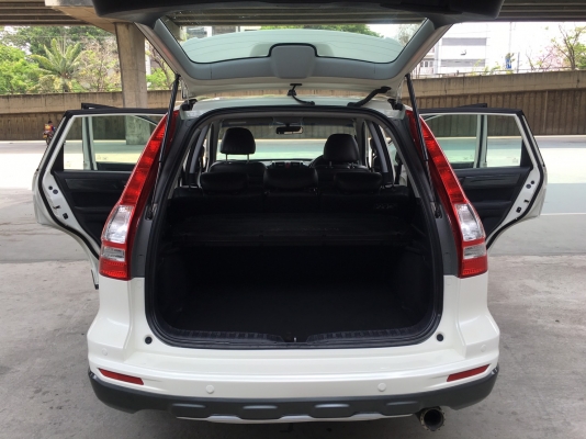 Honda CR-V 2.0SF 4 WD ปี 2011 รถมือเดียว ไม่เคยชนไม่เคยติดแก๊ซ อุปกรณ์ครบพร้อมโอน