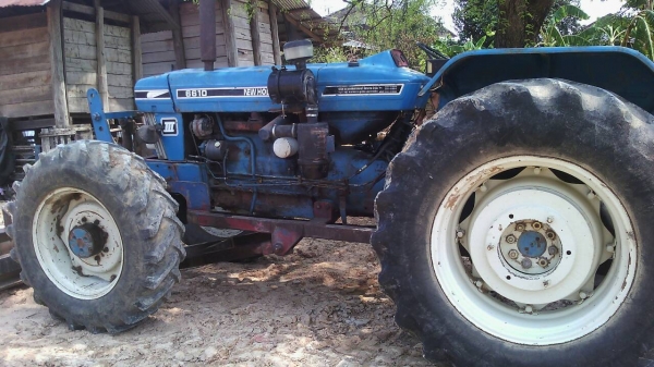 FROD 6610 สองเพลา อุปกรณ์2อย่างใบดัน ผาน3 เล่มทะเบียนพร้อมโอน