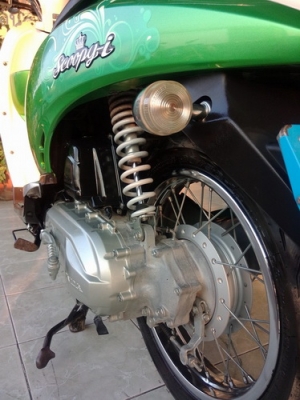 Honda Scoopy-i สีเขียว-ขาว สวยๆเครื่องเดิมดีๆ ราคาถูก