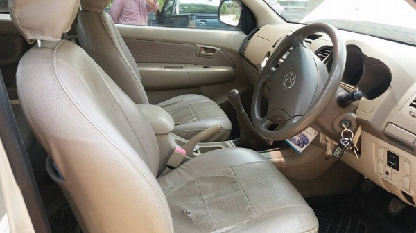 ขายรถกระบะ วีโก้ปี49 รถสวยสภาพดี แอร์เย็น เอกสารพร้อมโอน สนใจโทร 090-8588220คุณนะ 093-3258446คุณบิว หรือเข้าดูสินค้าอื่นๆได้ที่ www.truck.in.th/498 หรือเพจFacebook ณรงค์ ซื้อขายรถมือสอง (เว็บไซต์ส่วนตัว) หรือFacebook คุณนะ รถบรรทุก