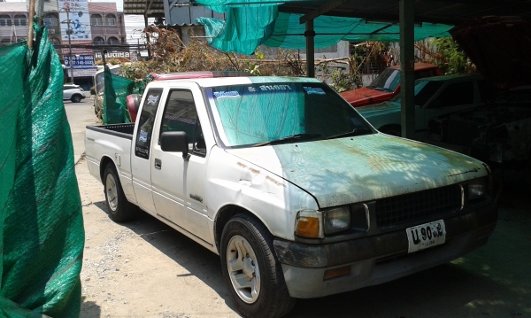 ประกาศขายรถกะบะแค็ปราคาไม่ถึงแสนครับ อีซูซุมังกรทอง TFR 2500CC / 1990 เอกสารครบ