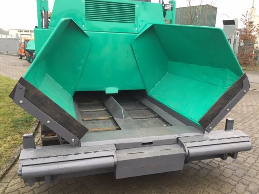 รถปูยางล้อแทรค Vogele SUPER 1800 ปี 1998 มือสองนำเข้าจากยุโรป ไม่เคยใช้งานที่ไทย สภาพสวย พร้อมใช้งาน