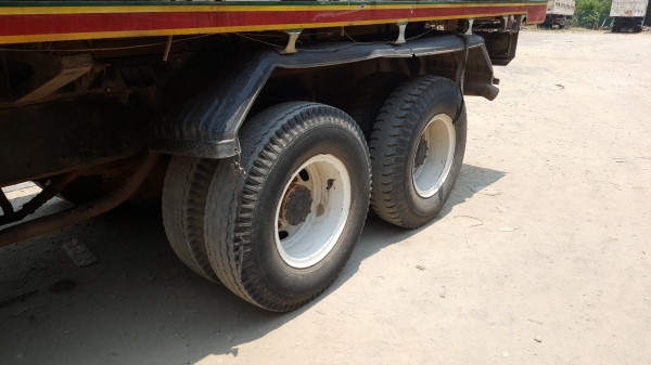 ขายสิบล้อ240เครื่อง195โบเล่มพร้อมโอน