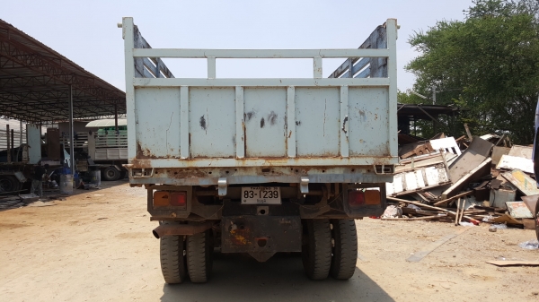 ขายสิบล้อ240เครื่อง195โบเล่มพร้อมโอน