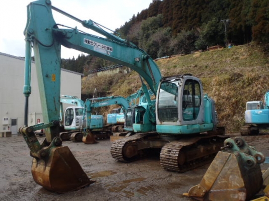 == แบคโฮมือสองญี่ปุ่น / SK200SR == ติดต่อ / ใหม่ 0614194022