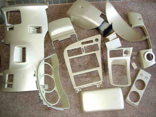 ชุดหน้ากาก TOYOTA CELICA ทำสีมุก พร้อม สวิตควบคุมต่างๆ (ขายเหมาไม่รับแยกชิ้น เพราะเดี๋ยวเหลือแล้วจะไม่มีที่เก็บนะครับ)ราคาเพียง 3500 บาท