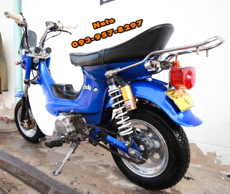 ชาลี โครงญี่ปุ่นแท้ๆ Honda Chaly 14,900 บาท - เครื่องRYUKA125cc สตาร์ทมือ  (สตาร์ทมือยังใช้ไม่ได้ต้องแบตมาใส่)แต่รับรองไดสตาร์ทยังหมุด เอาแบตลองให้ดูได้ครับ -คาบูเดิมติดกับเครื่อง,กรองเปลือย -ระบบไฟหน้า-หลังตํ่าสูง , ไฟเลี้ยว ซ้าย-ขวาติด รถอยู่แหลมฉบัง ชล