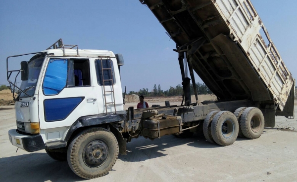 สิบล้อ ไอ้หลง FN527MA 6D16-195 เกียร์10 ดั้ม สภาพดีเดิมๆพร้อมใช้ ทะเบียนพร้อมโอน สิบล้อ ไอ้หลง FN527MA 6D16-195 เกียร์10 ดั้ม สภาพดีเดิมๆพร้อมใช้ ทะเบียนพร้อมโอน