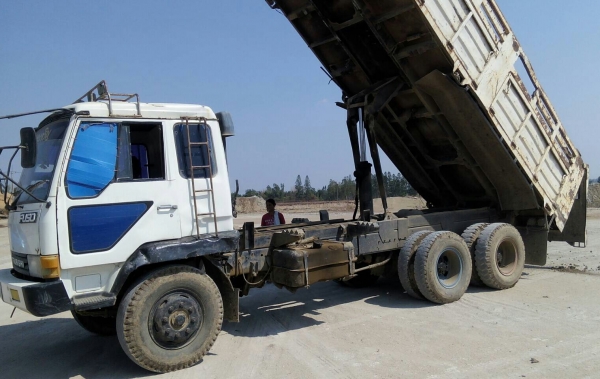 สิบล้อ ไอ้หลง FN527MA 6D16-195 เกียร์10 ดั้ม สภาพดีเดิมๆพร้อมใช้ ทะเบียนพร้อมโอน สิบล้อ ไอ้หลง FN527MA 6D16-195 เกียร์10 ดั้ม สภาพดีเดิมๆพร้อมใช้ ทะเบียนพร้อมโอน