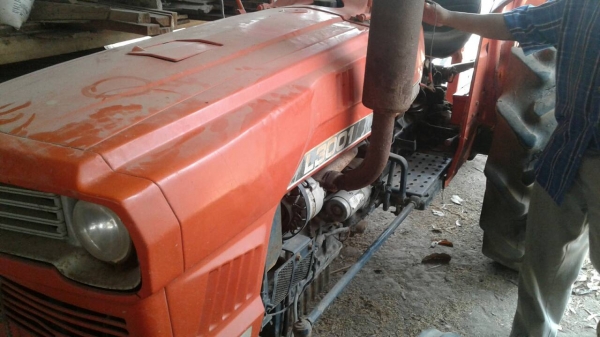 ขายรถไถ คูโบต้า L3001 , 1เพลา เครื่องแน่นดี เกียร์ดี พร้อมใช้งาน