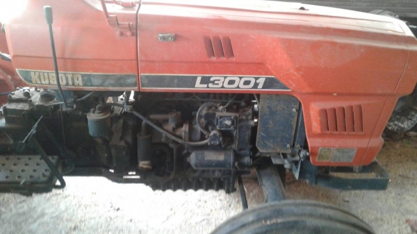 ขายรถไถ คูโบต้า L3001 , 1เพลา เครื่องแน่นดี เกียร์ดี พร้อมใช้งาน