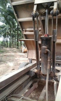 รถดั้มพ์ฝากขายคับ Hino FC 120 hp.เปลี่ยนเครื่องเป็นHO7Dคับ สภาพพร้อมใช้งานคับ ราคาต่อรองได้คับ รถดั้มพ์ฝากขายคับ Hino FC 120 hp.เปลี่ยนเครื่องเป็นHO7Dคับ สภาพพร้อมใช้งานคับ ราคาต่อรองได้คับ