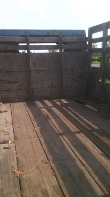 รถอีแต๋น