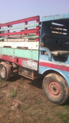 รถอีแต๋น