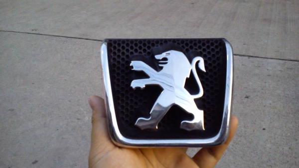 โลโก้ Peugeot 307