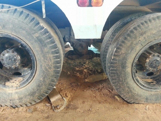 ขายเทรลเลอร์2เพลา แท่นเตี้ย พาวเวอร์ ทิฟฟี่ ยาง825 เอกสารพร้อมโอน สนใจโทร 090-8588220คุณนะ 093-3258446คุณบิว หรือเข้าดูสินค้าอื่นๆได้ที่ www.truck.in.th/498 หรือเพจFacebook ณรงค์ ซื้อขายรถมือสอง (เว็บไซต์ส่วนตัว) หรือFacebook คุณนะ รถบรรทุก