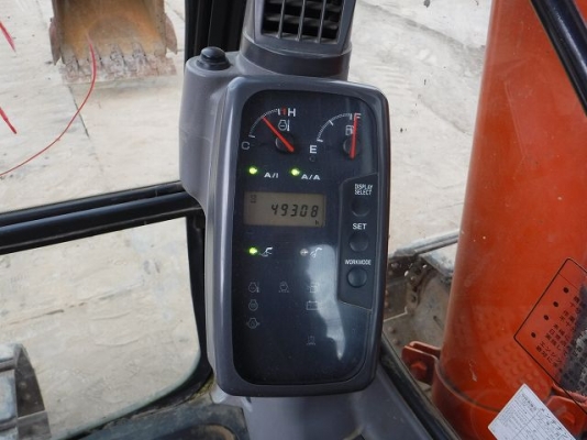 รถขุด ฮิตาชิ ZX110-E # 11850 : รถแบ็คโฮ รอนำเข้าจากญีปุ่นค่ะ โทร.081-3062283