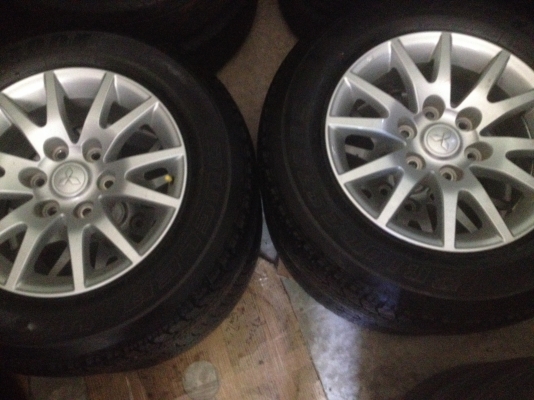 ขายล้อแม็ก ปาเจโร่สปอร์ต ขอบ 17 พร้อมยางบริดโตน 245 65 17 ปี 13