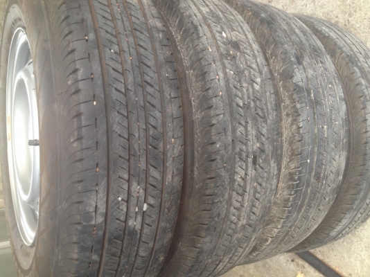 ขายล้อกะทะ dmax เชฟ 15 พร้อมยาง ปี 15 ใหม่ๆดอกหนาๆ ขายล้อกะทะ dmax เชฟ 15 พร้อมยาง ปี 15 ใหม่ๆดอกหนาๆ