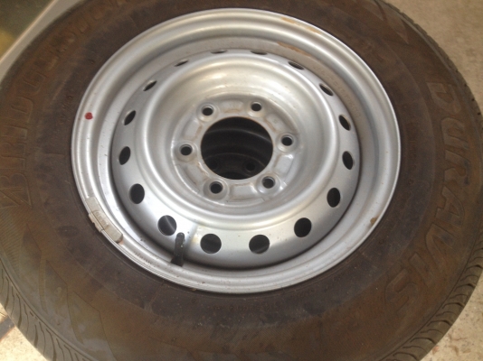 ขายล้อกะทะ dmax เชฟ 15 พร้อมยาง ปี 15 ใหม่ๆดอกหนาๆ