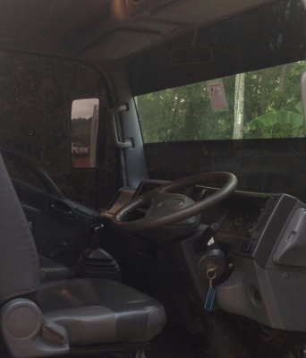 หกล้อ อีซูซุ NMR130ปี51ช่วงยาว4.30ม สภาพดีสวยเดิมๆพร้อมใช้งาน ทะเบียนพร้อมโอน หกล้อ อีซูซุ NMR130ปี51ช่วงยาว4.30ม สภาพดีสวยเดิมๆพร้อมใช้งาน ทะเบียนพร้อมโอน