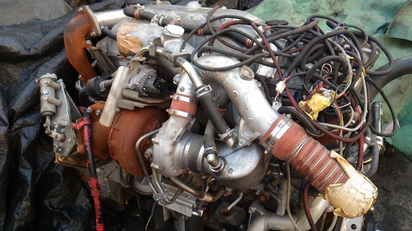 เครื่องยนต์ 6 uz สภาพใหม่สุดๆ จากญี่ปุ่น ถอดมาจากรถชน เครื่องยนต์ 6 uz สภาพใหม่สุดๆ จากญี่ปุ่น ถอดมาจากรถชน