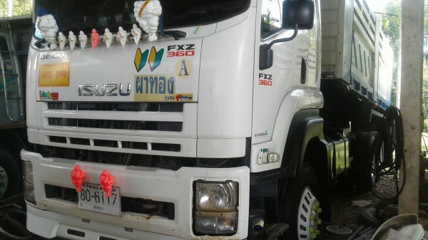 Isuzu 360ปี53 ติดต่อ080-1405528