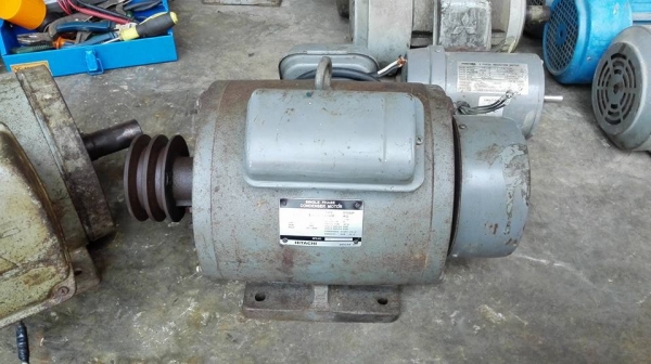 ** ขอบคุณผู้ซื้อทั้งสองท่าน &amp; พี่เสือครับ!! ** มอเตอร์ Mitsubishi &amp; Hitachi 3 HP. 220V. 2 สายไฟบ้านรุ่นหนักตัวเจแปน วิ่งเงียบพร้อมขึ้นงานมาเทสก่อนได้!!
