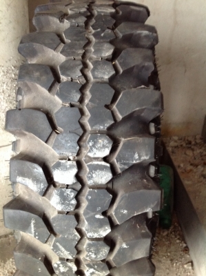 ขายด่วน!!! ล้อแม็กและยาง simex ตามรูปครับ