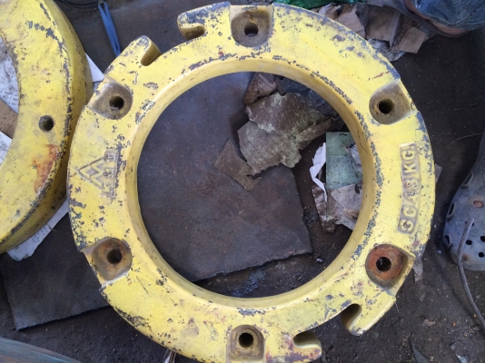 เวทถ่วงล้อรถไถจอนเดียร์ kmt