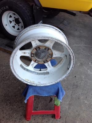 ขายด่วน!!! ล้อ Enkai ญี่ปุ่นแท้ มี 5 วงครับ ขายด่วน!!! ล้อ Enkai ญี่ปุ่นแท้ มี 5 วงครับ