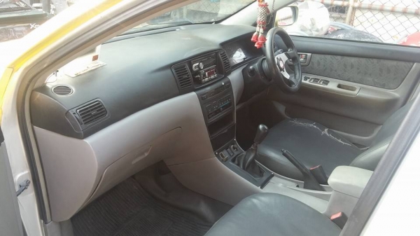 TAXI เขียวเหลือง TAXI เขียวเหลือง