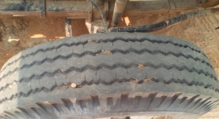 ISUZU DECA 195 HP 6HE1 หกล้อดั๊มพ์ กระบะดั๊มพ์เหล็ก 6 ตันความยาว 3.60 เมตรพร้อมบรรทุกพร้อมใช้งานได้เลยครับ เครื่องยนต์แน่นดีแรงดีสุดๆ ภายในห้องเก๋งคอนโซลสวยครบ พวงมาลัยเพาเวอร์ แอร์เย็น ระบบเบรคทริ๊ปฟี้ครบครัน ช่วงล่างอย่างแน่นคัชซีสวยไม่มีแตกไม่มีแอ่น ยา