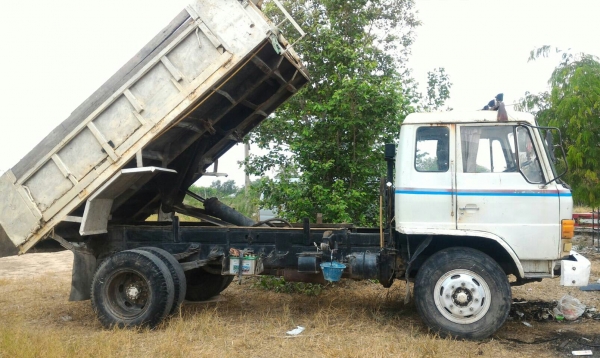 ขาย 425,000บ หกล้อ ฮีโน่ FF172KA168ดั้ม5คิว แอร์ พ.เวอร์ ช่วงล่างใหญ่ สภาพดีสวยเดิมๆพร้อมใช้งาน ทะเบียนพร้อมโอน