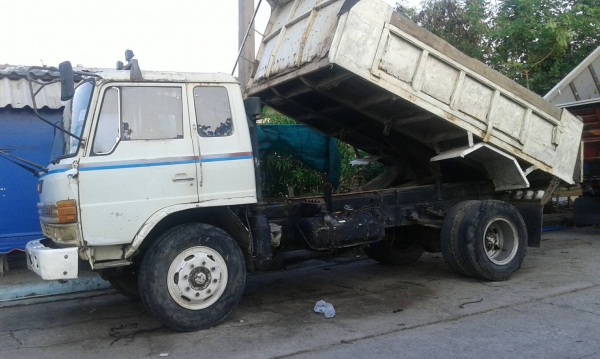 ขาย 425,000บ หกล้อ ฮีโน่ FF172KA168ดั้ม5คิว แอร์ พ.เวอร์ ช่วงล่างใหญ่ สภาพดีสวยเดิมๆพร้อมใช้งาน ทะเบียนพร้อมโอน