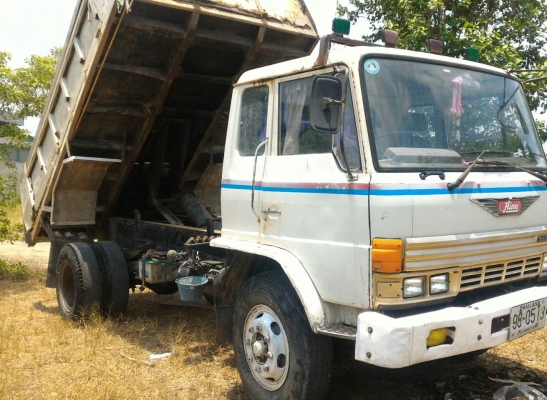 ขาย 425,000บ หกล้อ ฮีโน่ FF172KA168ดั้ม5คิว แอร์ พ.เวอร์ ช่วงล่างใหญ่ สภาพดีสวยเดิมๆพร้อมใช้งาน ทะเบียนพร้อมโอน