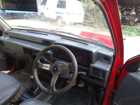 กระบะ  L 200  แอร์เย็น