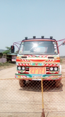 ขายรถสิบล้อเทเลอร์JCMเครื่องอีซูซุ165ราคา485000บาทโทร0862465934ครับ