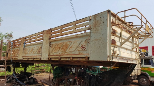 ขาย ชุดกระบะดั้มหางเทนเลอร์ ของสามมิตรมอเตอร์ ยาว 9 เมตร ชุดกระบอกดั้มมีให้ครบ