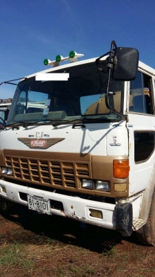 รถน้ำมือสอง/ Hino บรรจุน้ำ 15000 ลิตร เพลาเดียว มีปั้มดูดปั้มดัน