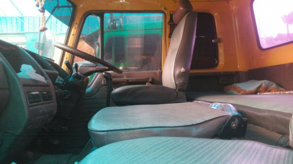 ขายถูกๆ สิบล้อหัวลาก 2เพา ฮีโน่ SS721A K13C 335แรง สภาพดีสวยเดิมๆพร้อมใช้ ทะเบียนพร้อมโอน ราคาเบาๆ 485,000บ ครับๆ ขายถูกๆ สิบล้อหัวลาก 2เพา ฮีโน่ SS721A K13C 335แรง สภาพดีสวยเดิมๆพร้อมใช้ ทะเบียนพร้อมโอน ราคาเบาๆ 485,000บ ครับๆ