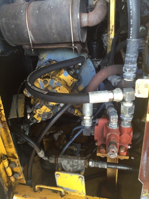 ขายรถขุดเก่านอก sumitomo s160 f2 สภาพสวยพร้อมใช้งาน มีลายแยค มีผานดัน สนใจติดต่อ 089-2579650 สนใจดูรถได้ที่ อ.นครชัยศรี จ.นครปฐม