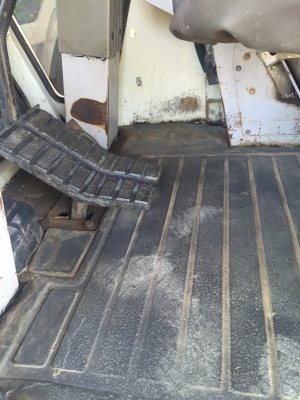 ขายรถขุดเก่านอก sumitomo s160 f2 สภาพสวยพร้อมใช้งาน มีลายแยค มีผานดัน สนใจติดต่อ 089-2579650 สนใจดูรถได้ที่ อ.นครชัยศรี จ.นครปฐม