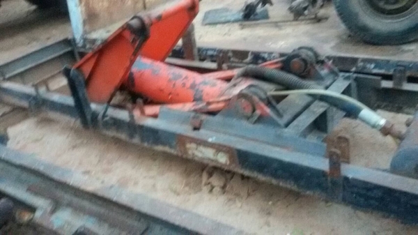 ขาย14.000บาท กระบอกดั้ม สามมิตร มี2ชุดตามสภาพ