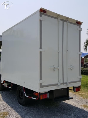 รถห้างมือเดียว (ELF NLR 130 ตู้บรรทุก) ทะเบียนไม่ติดเวลา