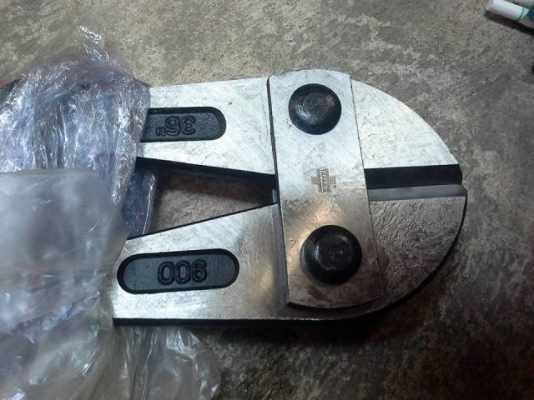 ขายกรรไกรตัดเหล็กขนาดใหญ่30นิ้วงานเก่าเก็บTAPARIA Made in India.