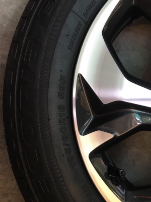 ล้อแม็กพร้อมยางป้ายแดง Honda BRV ขอบ 16