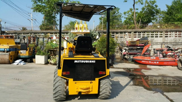 ขาย รถตัก MITSUBISHI รุ่น WS200A(มาใหม่) ตักได้ ครึ่งคิว สองเพลา เอวอ่อน เกียร์ทอร์ค เครื่องยนต์ 3สูบ  สวยพร้อมใช้งาน มือถือ/LINE ID : 0818753444