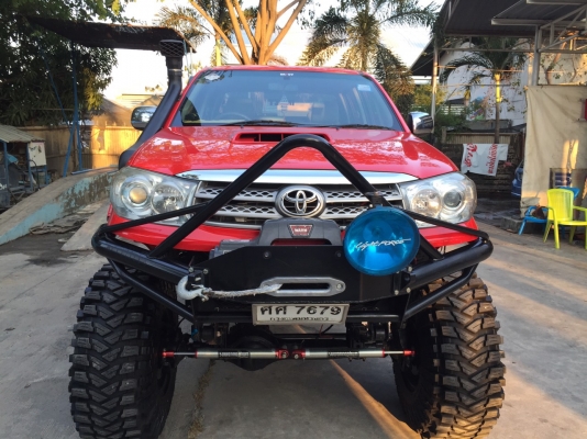 ขาย vigo สี่ประตู วางคานvx80